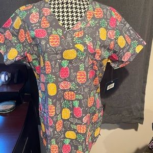 Summer scrub top! BRAND NEW, TAGS ON!
